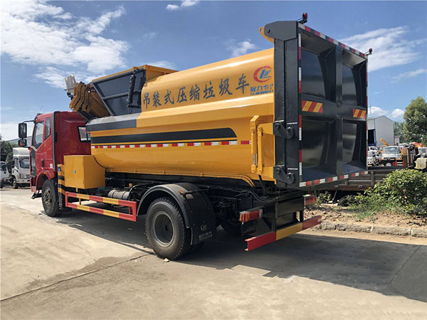 解放J6L 12方吊裝壓縮垃圾車