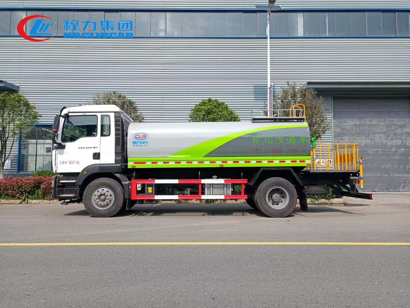 重汽汕德卡12方灑水車