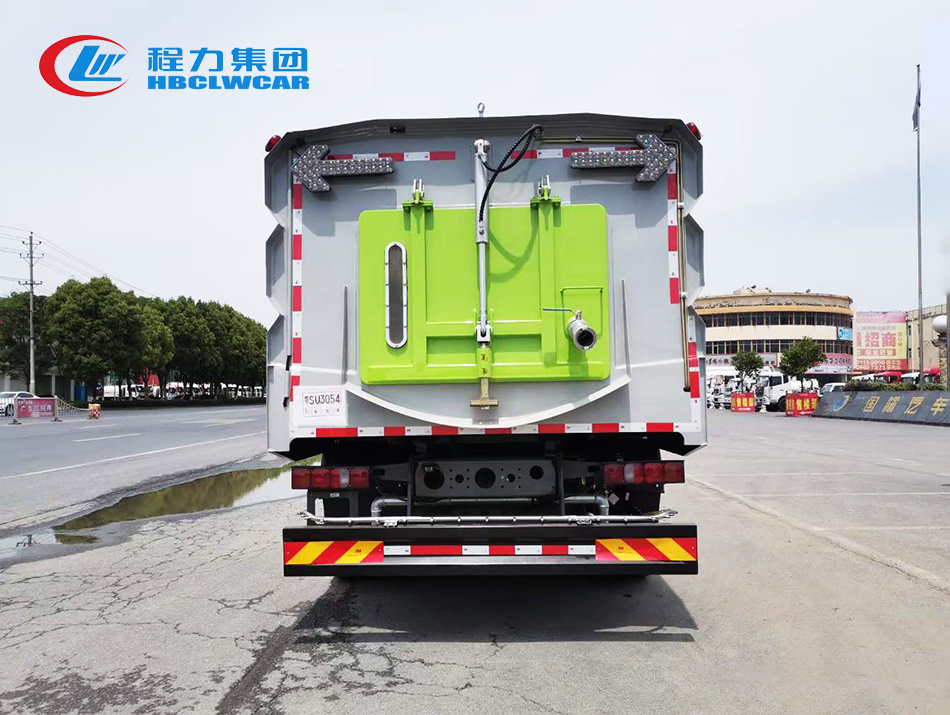 重汽汕德卡洗掃車