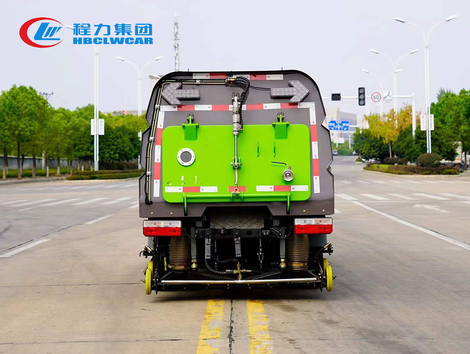 東風(fēng)途逸藍(lán)牌洗掃車