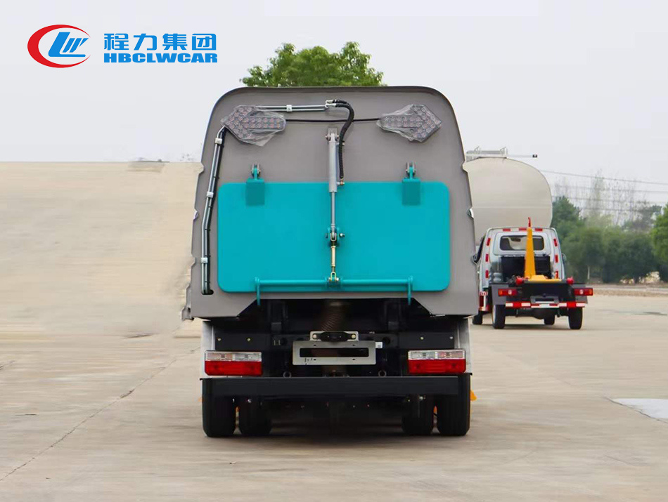 東風途逸藍牌掃路車