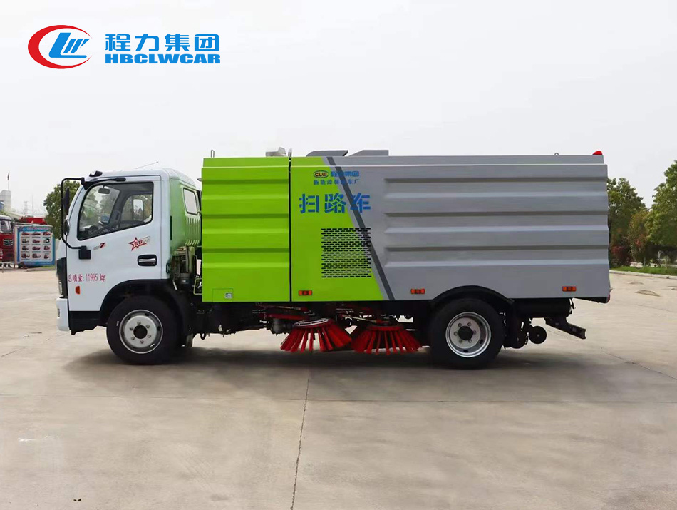 東風大多利卡掃路車