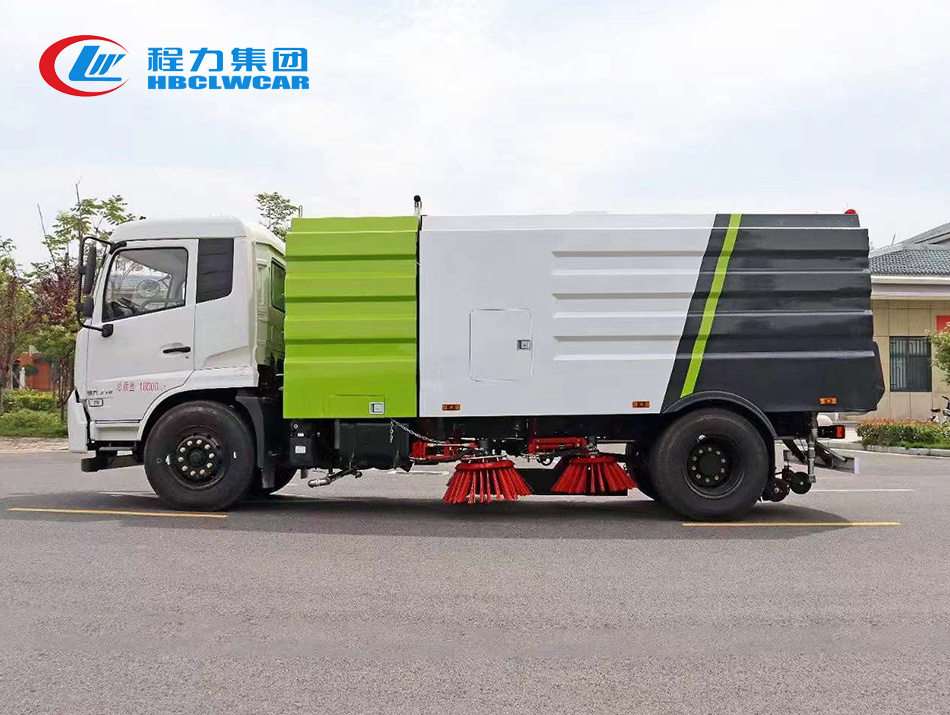 東風天錦12方掃路車