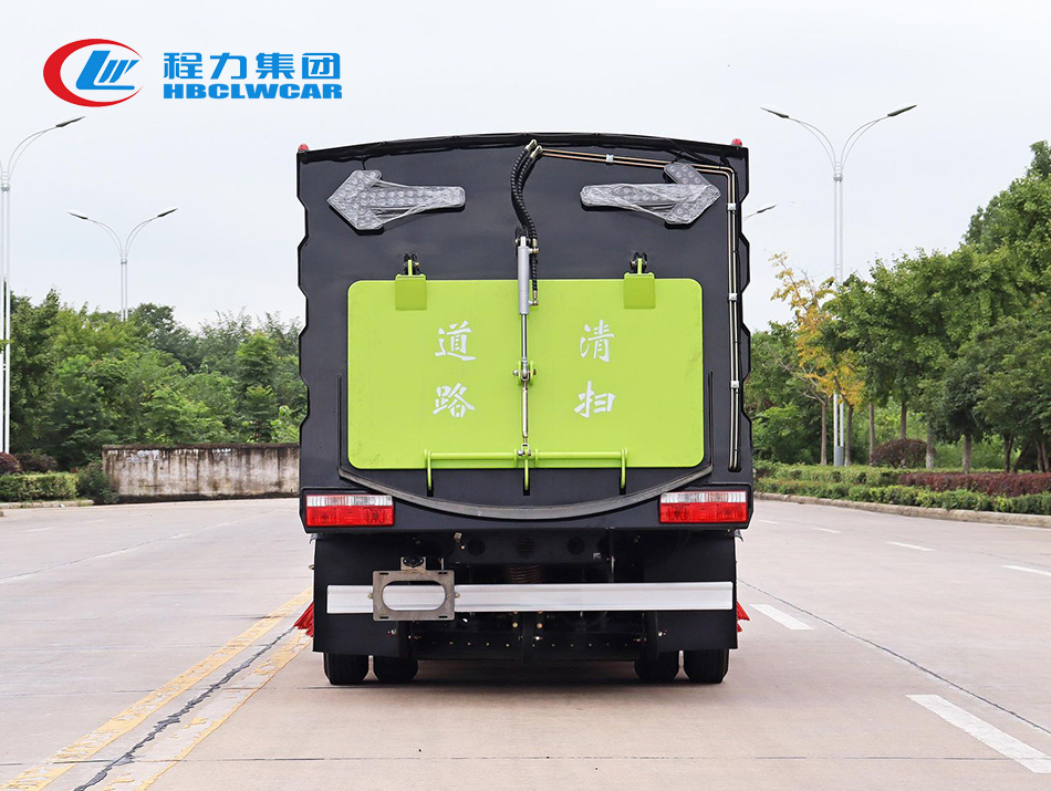 東風(fēng)小多利卡掃路車