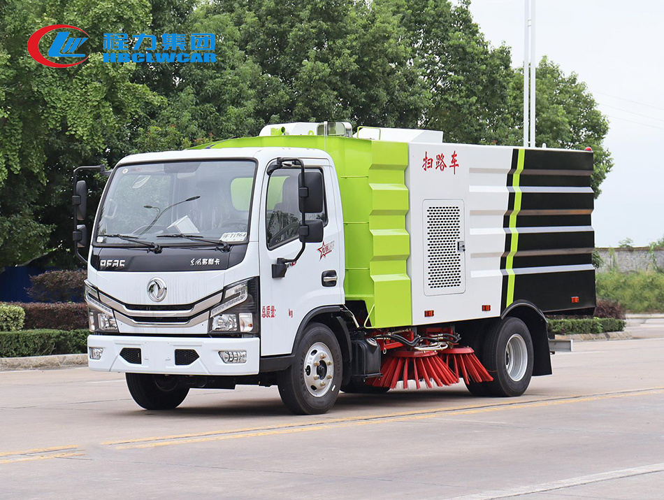 東風(fēng)小多利卡掃路車