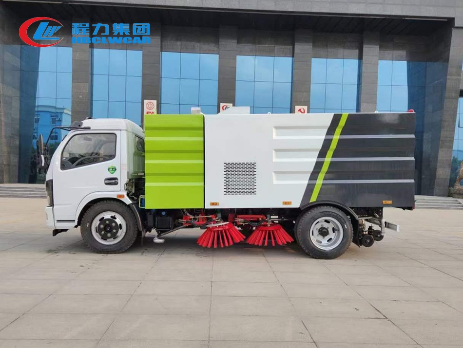 東風大福瑞卡掃路車