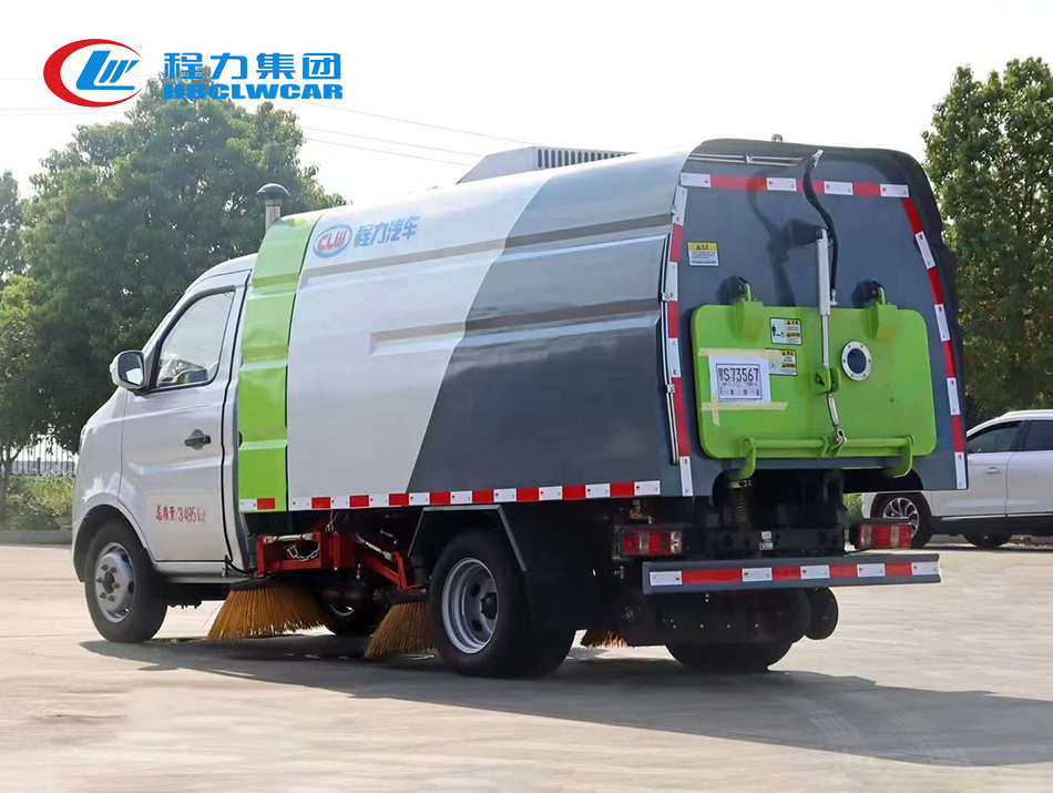 長安2方藍牌掃路車