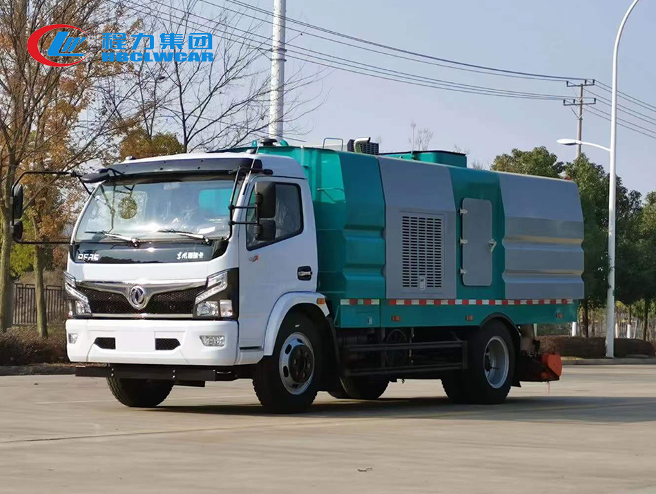 東風大多利卡吸塵車1.5水6塵