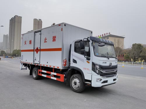 東風華神5米2易燃氣體廂式運輸車