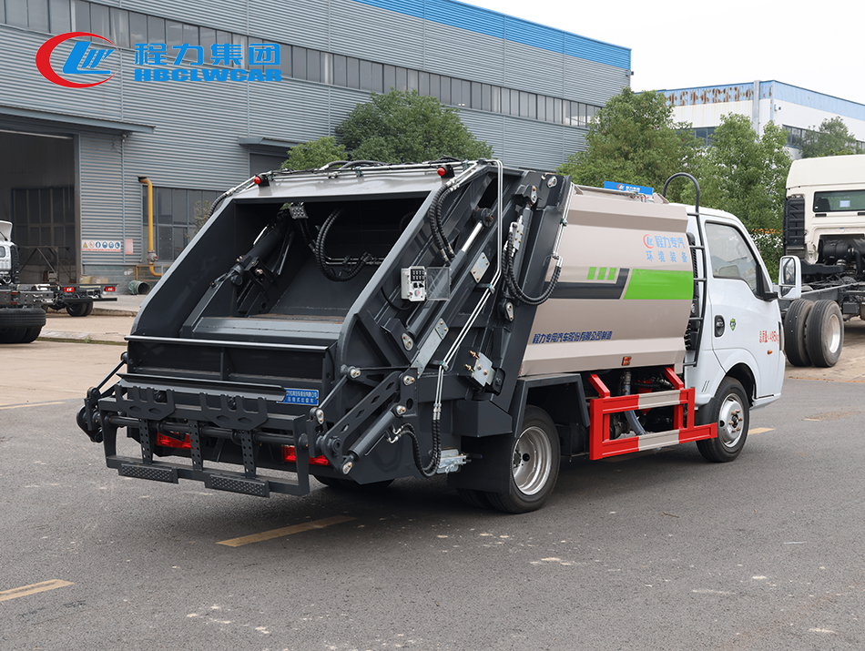 東風途逸4方壓縮垃圾車