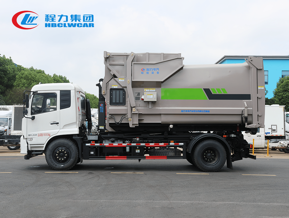 東風(fēng)天錦14方勾臂垃圾車